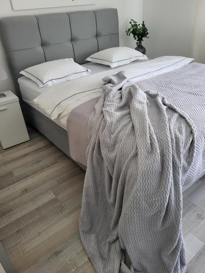 Split Mari Apartment Luaran gambar