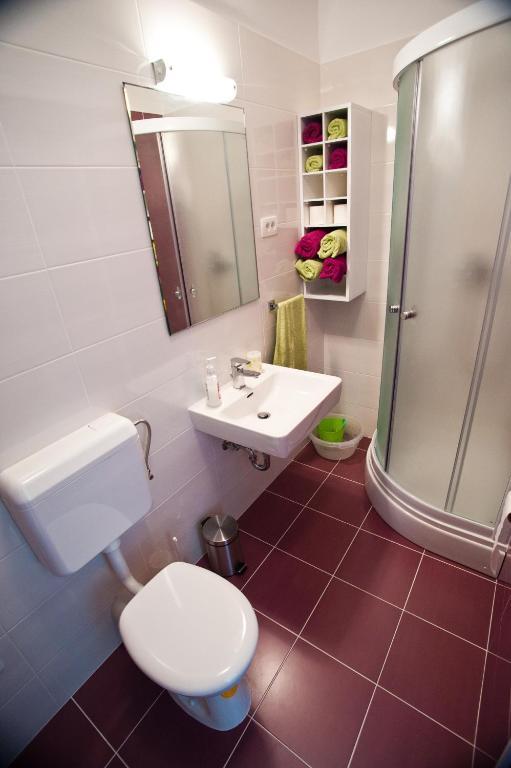 Split Mari Apartment Bilik gambar